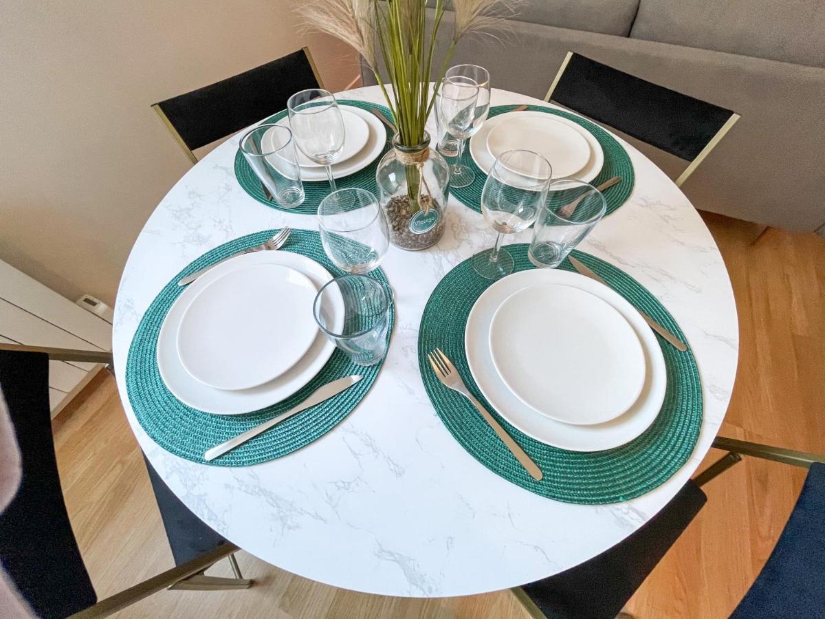 Duplex Au Pied De La Gare - Netflix - Hyper-Centre Apartment Amiens Ngoại thất bức ảnh